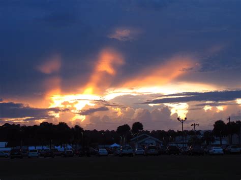 File:Sunrise in Florida.JPG - Wikimedia Commons