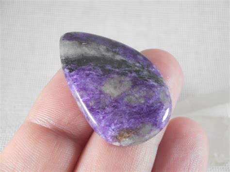 Charoite With Aegirine And Tinaksite Charoite Gemstone Rings Gemstones