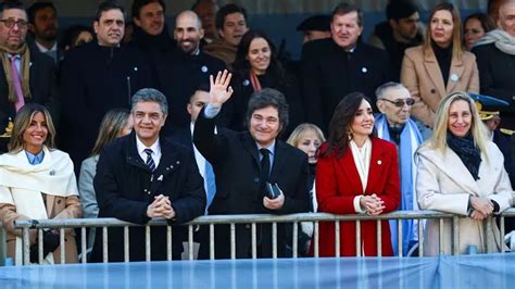 Milei Particip Junto A Su Gabinete Del Tedeum Por El D A De La