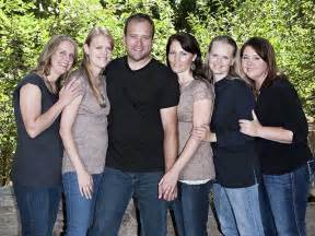 My Five Wives— Brady Williams Daughters’ Views On Polygamy May Surprise ...