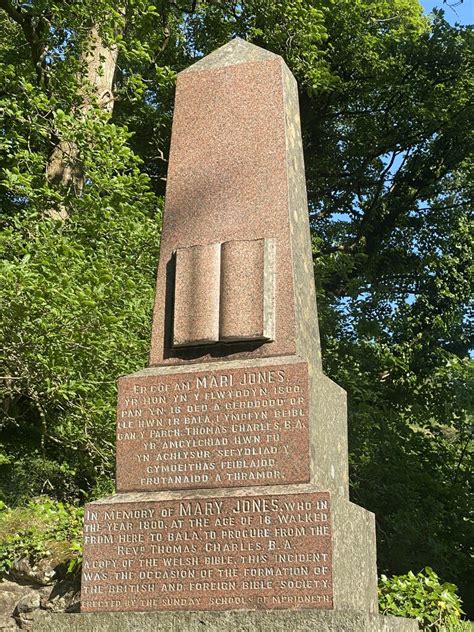 Mary Jones Memorial © Alan Hughes Cc By Sa20 Geograph Britain And