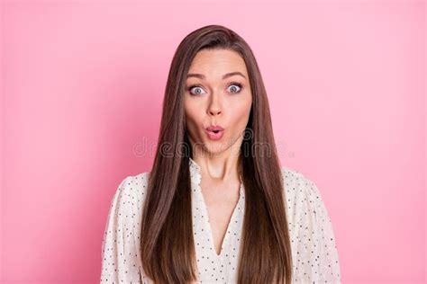 Portrait Of Shocked Person Open Mouth Look Camera Cant Believe Wear Vintage Isolated On Pink