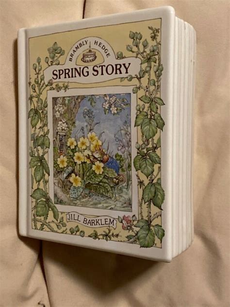 Royal Doulton Brambly Hedge Spring Story Book Bank 1989 Jill Barklem