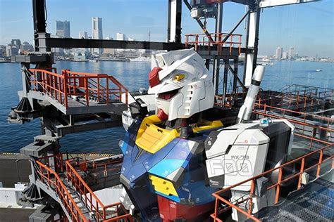 Life Size Gundam Finally Up And Moving In Yokohama Port The Asahi Shimbun