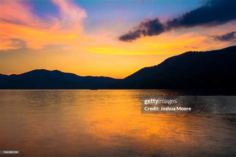 Sunset At Watauga Lake High Res Stock Photo Getty Images