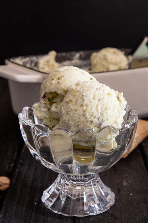 No Churn Pistachio Ice Cream Recipe An Italian In My Kitchen