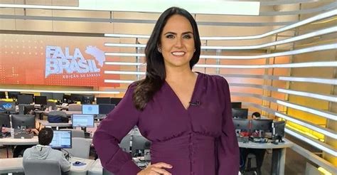 Após 16 Anos Jornalista Carla Cecato é Demitida Da Record