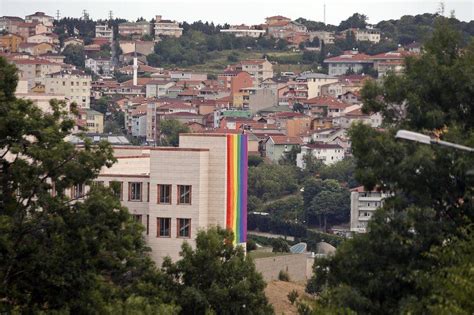 Turkey Lgbt Scuffles At Banned Istanbul Transgender Event Bbc News