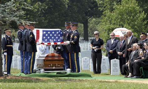 Photos: Funeral for Wilton soldier - Times Union