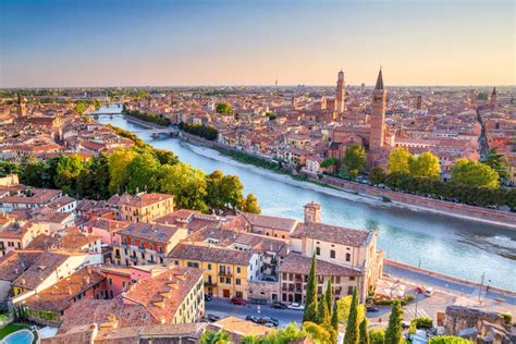 Verona Italy Guide2 Living Nomads Travel Tips Guides News