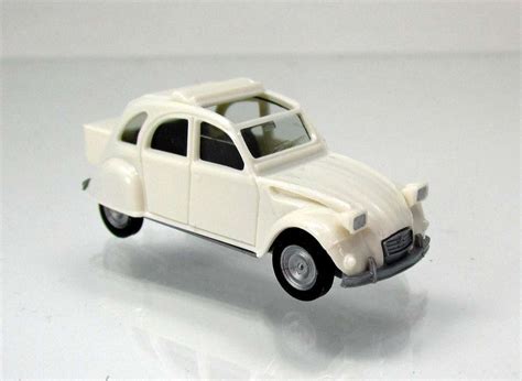 Citroën 2CV grand coffre HERPA 027632 003 HO HERPA 027632 003