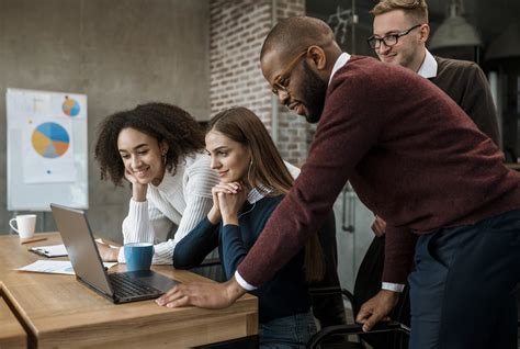 Como manejar a insegurança no ambiente de trabalho através da