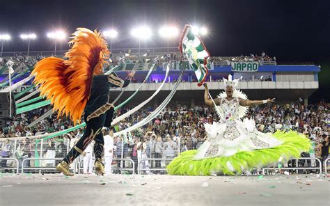 FOTOS desfile do Grupo de Acesso de São Paulo fotos em Carnaval 2014