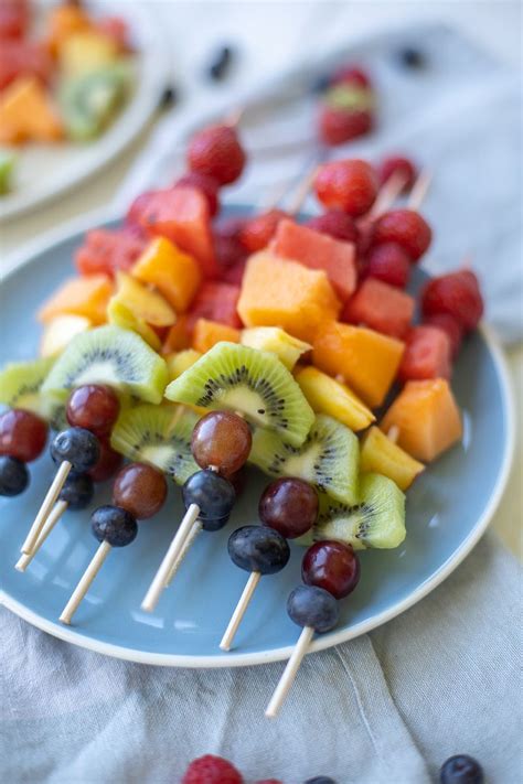 Regenbogen Obstspieße TRYTRYTRY Rezept Frühstücksrezepte einfach