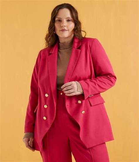 Blazer Alongado em Alfaiataria Botões Dourados Curve Plus Size Rosa