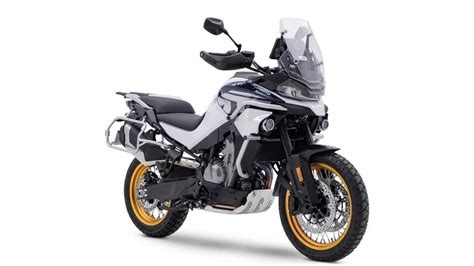 Vendo CFMOTO 800MT Explorer (2023) nuova a Roma (codice 9160997) - Moto.it