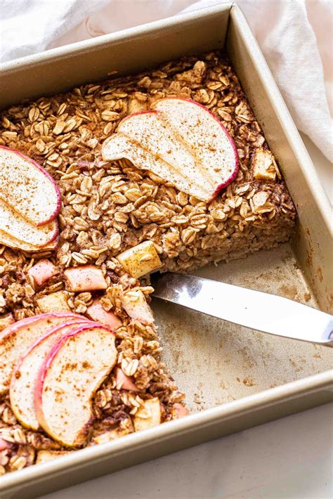 Apple Cinnamon Baked Oatmeal Recipe Runner