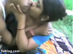 Indian Aunty Outdoor Sex Free Mobile Porn Videos IPornTV