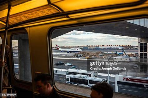 86 Jfk Airport Airtrain Photos & High Res Pictures - Getty Images