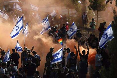 Protestas históricas en Israel por la reforma que limita el poder del