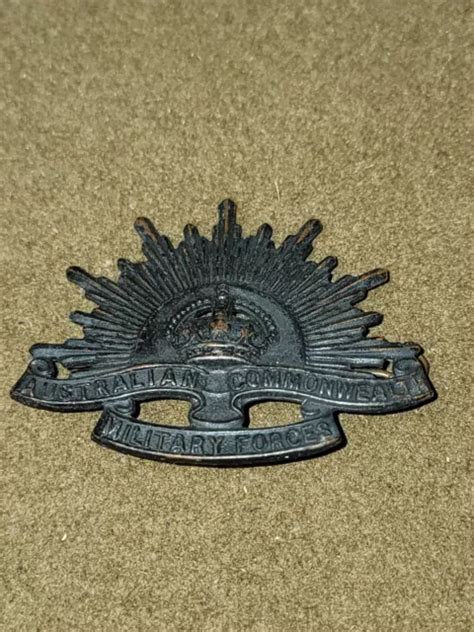 AUSTRALIAN COMMONWEALTH MILITARY Forces Cap Badge 22 00 PicClick UK