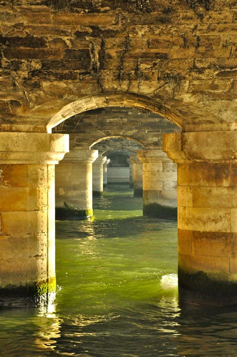 Evelyne S Pictures Sous Les Ponts De Paris