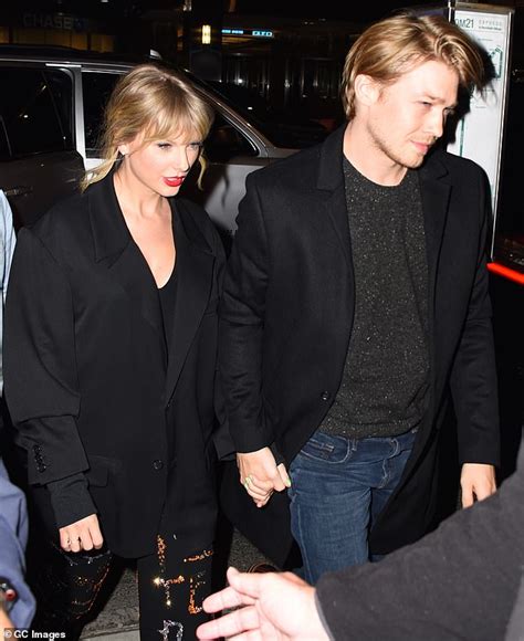 Taylor Swifts Ex Joe Alwyn Feels It Would Be Shady For Popstar To