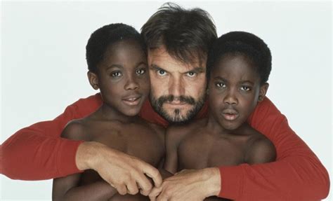 Chi Era Oliviero Toscani Il Celebre Fotografo Delle Campagne