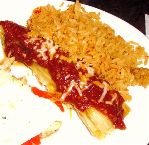 Classic Tamales with Red Sauce