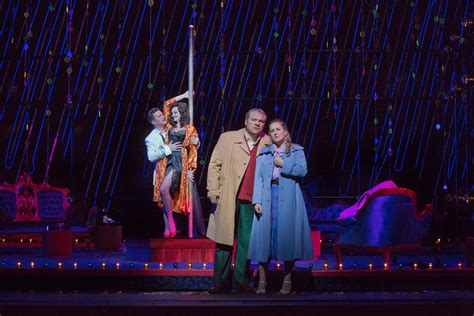 New York Opera Review: RIGOLETTO (Metropolitan Opera) - Stage and Cinema