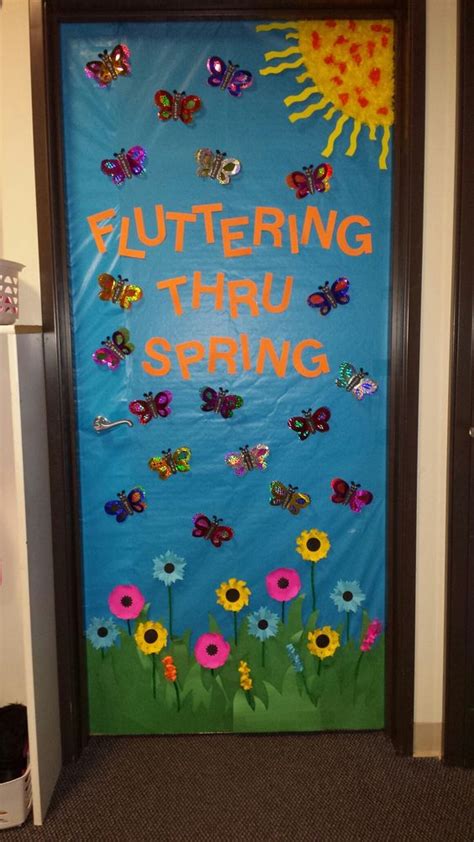 33 Fantastic Spring Doors To Recreate For Your Classroom