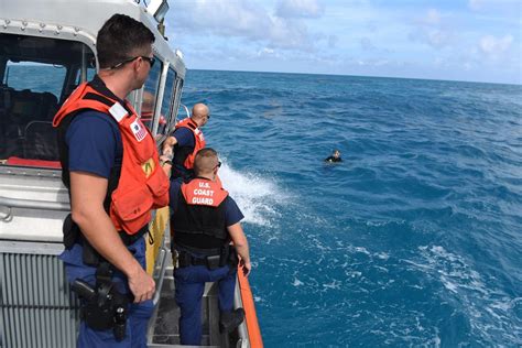 Coast Guard Good Samaritan Rescue 2 Missing Divers Near D Flickr