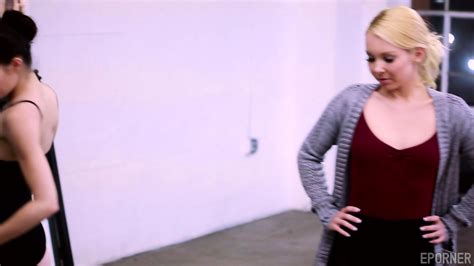 Stretching And Pussy Licking Jenna Ross