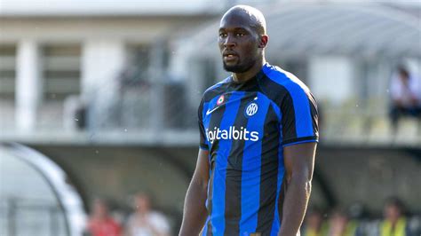 Lukaku Admits Inter Fans Are The Best And Hints He Does Not Want