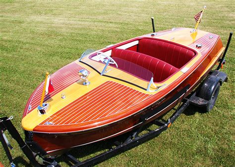 Chris Craft 18 Riviera Classic Wooden Runabout