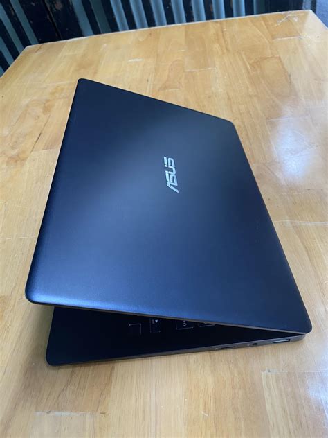 Asus Zenbook 13 UX331UA i5 8250u Laptop Cũ Giá Rẻ Triều Phát