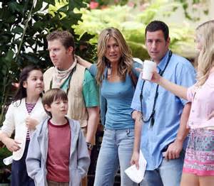 jennifer-aniston-on-the-set-of-just-go-with-it-in-hawaii-14 | GotCeleb