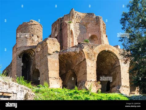 Ba Os De Ruinas De Maxentius Terme Di Massenzio En La Colina Palatina