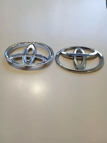 Emblema Cromado De Compuerta Para Toyota Corolla Mercadolibre