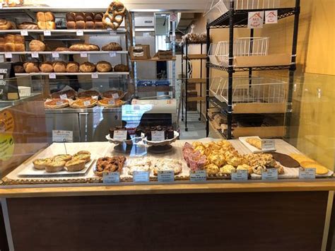 La Petite Boulangerie Montreal Ahuntsic Cartierville Ristorante