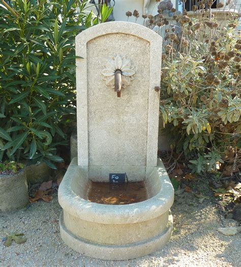 Cette Fontaine R Alis E Par Nos Artisans Tailleurs De Pierre Vous Est