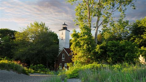 The Best Beaches in Presque Isle State Park - Next Vacay