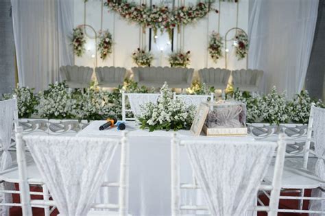 Wedding Stage Decoration with Flower Stock Photo - Image of ceremony ...