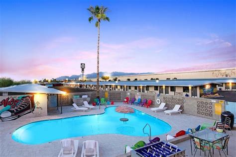 Pet Friendly Hotels And Resorts In Tucson Az Bringfido