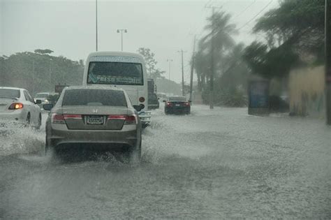 Coe Pone En Alerta Amarilla 10 Provincias Y Otras 5 En Verde Por