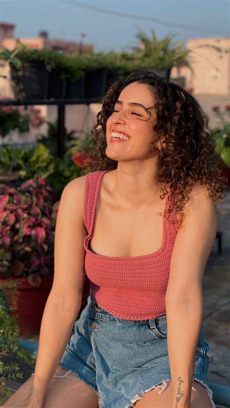 Sanya Malhotra Sanya Malhotra Katrina Kaif Hot Pics Celebrity Fashion Looks