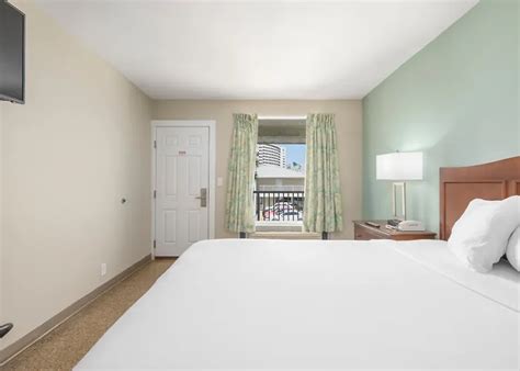 BIKINI BEACH RESORT PANAMA CITY BEACH