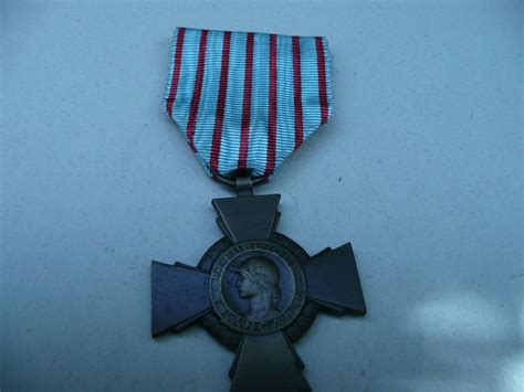 Croix Du Combattant 39 45 EBay