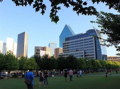 23 Awesome Attractions in Dallas for Both Tourists and Locals