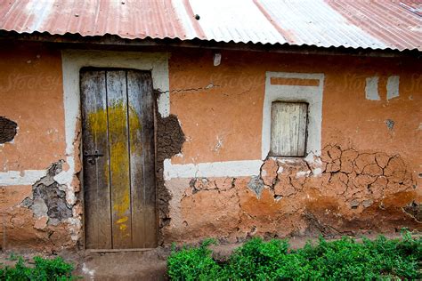 cracked poor house  small village community uganda africa